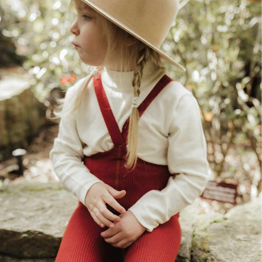 Silly Silas - Footed cotton tights with braces - Maple Leaf | Scout & Co