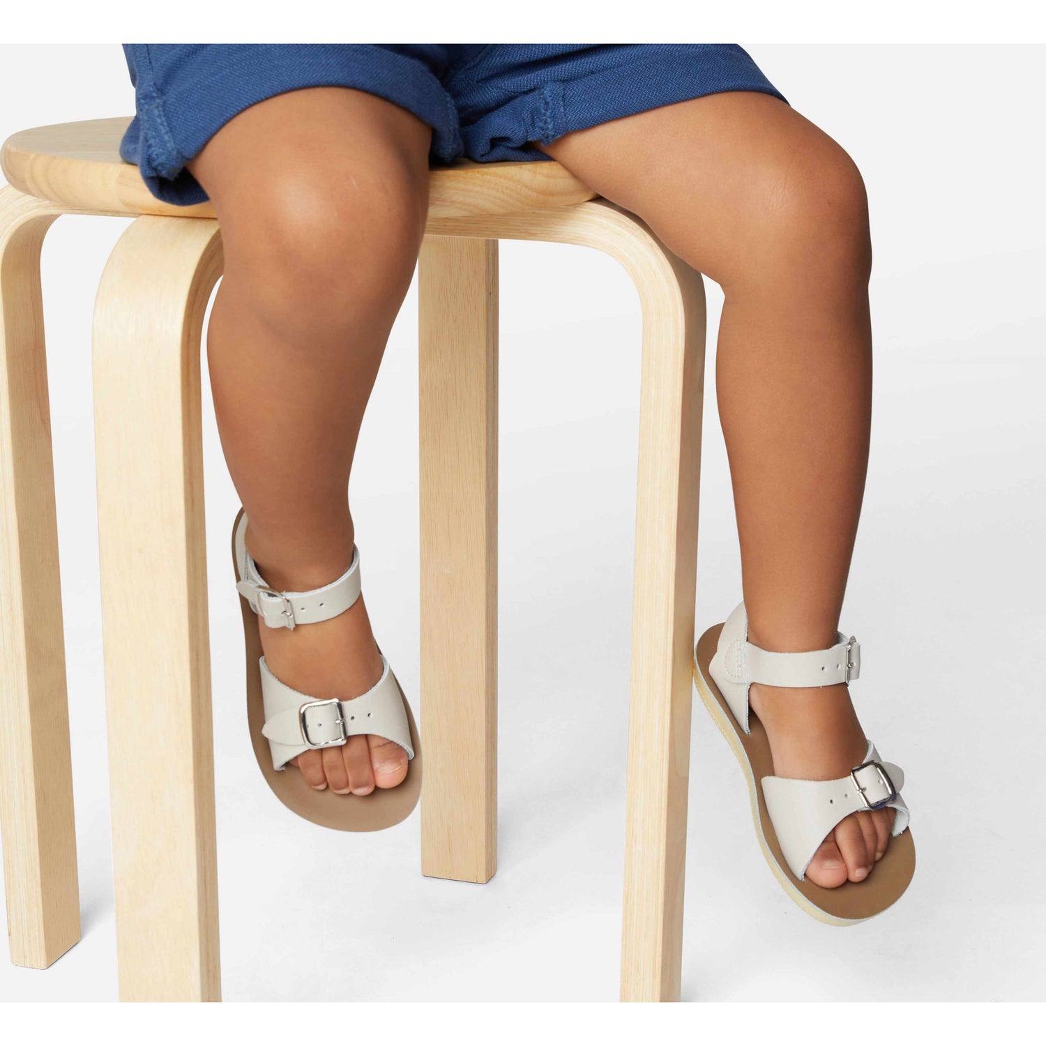 Saltwater Surfer Sandals - Stone - Kids | Scout & Co