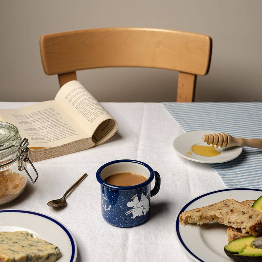 Muurla - Moomin enamel mug - Sailors | Scout & Co