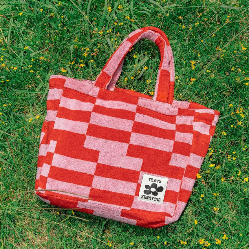 Tarta Gelatina - Poppy towel bag | Scout & Co