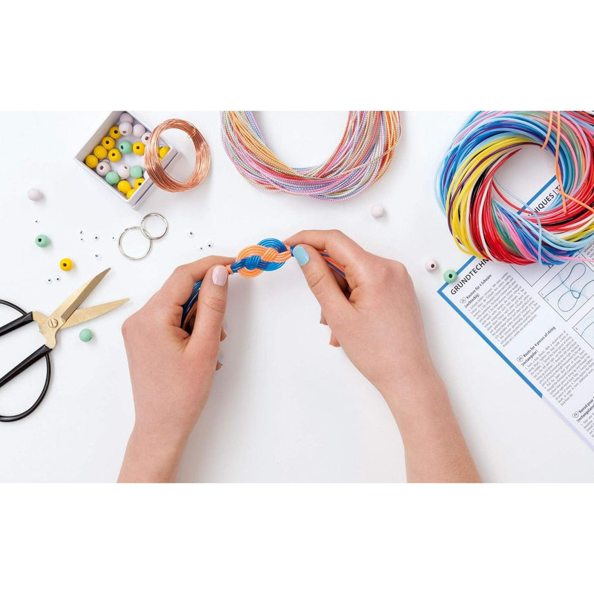 Folia - Scoubidou braiding cord DIY kit | Scout & Co