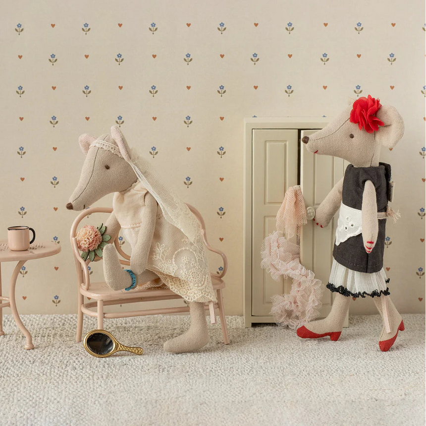Maileg - Beautician mouse - mum | Scout & Co