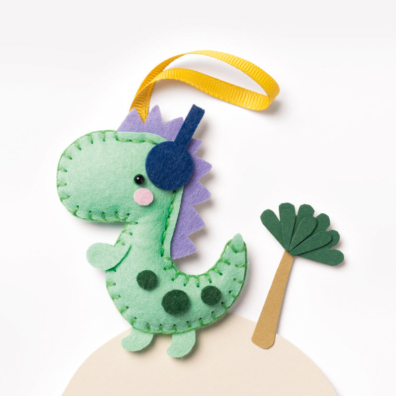 Folia - Mini felt sewing DIY kit - Dinosaur | Scout & Co