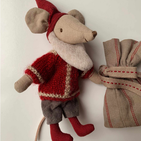 Maileg - Santa mouse with house | Scout & Co