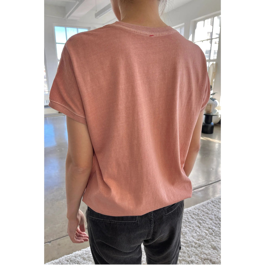 Le Bon Shoppe - Ease tee - Spanish Villa | Scout & Co