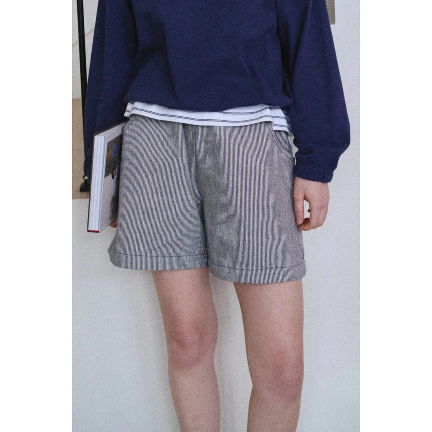 Le Bon Shoppe - City shorts - Navy stripe | Scout & Co