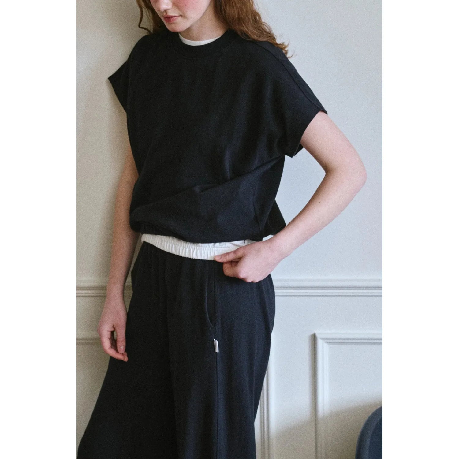 Le Bon Shoppe - Fei tee - Black | Scout & Co