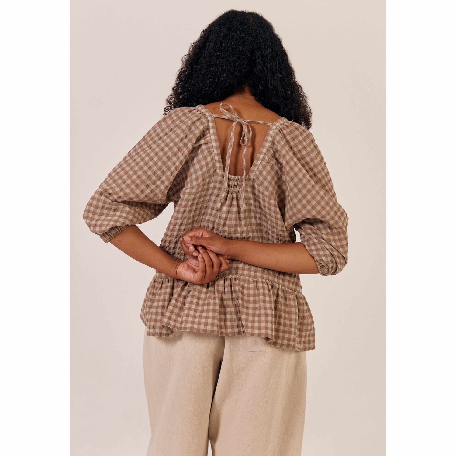 Sideline - Fara top - biscuit check | Scout & Co