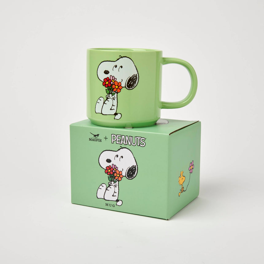 Magpie x Peanuts - Snoopy Posy mug - green | Scout & Co