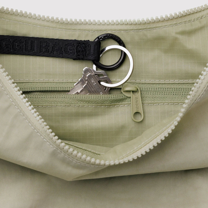 Baggu - Medium Nylon Crescent bag - Celadon | Scout & Co