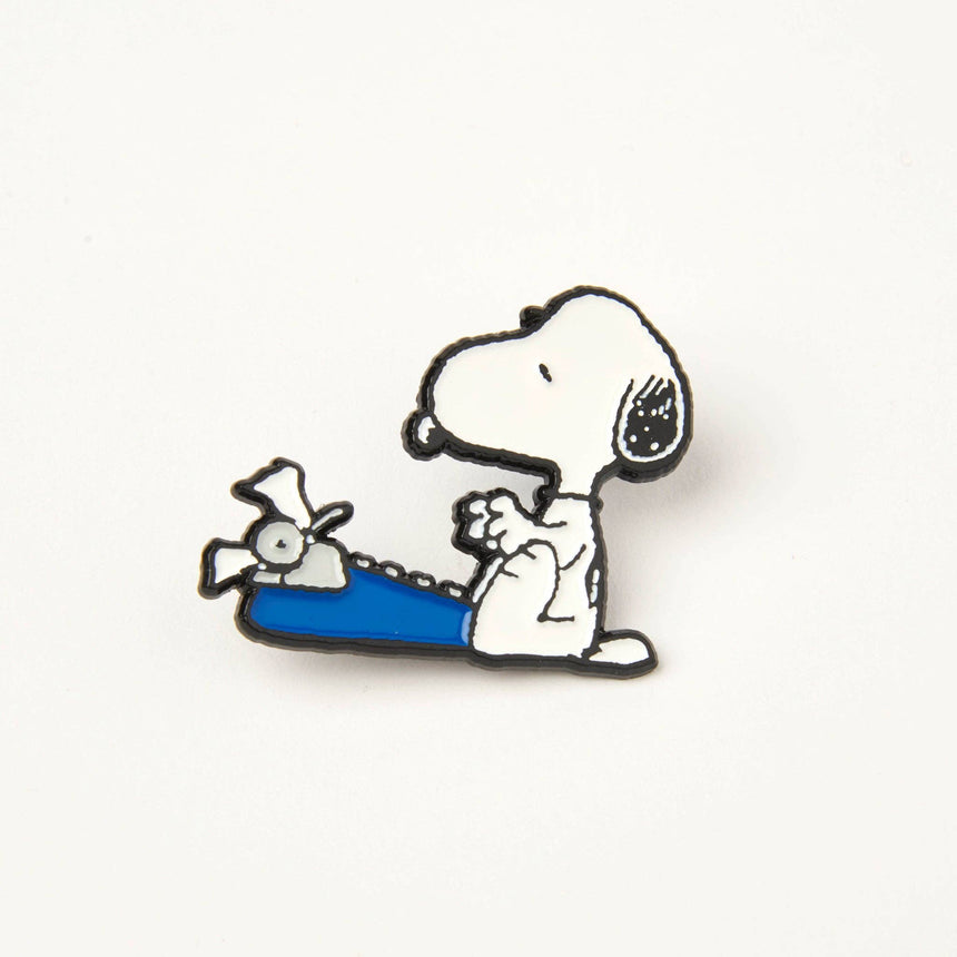 Magpie x Peanuts - Snoopy Writer pin | Scout & Co