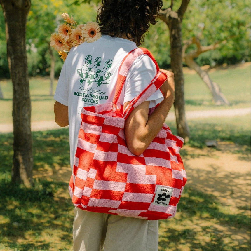 Tarta Gelatina - Poppy towel bag | Scout & Co