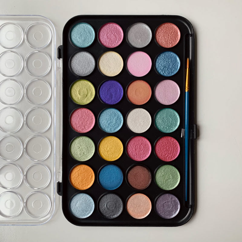 I Heart Art - Metallic watercolours palette - set of 28 | Scout & Co