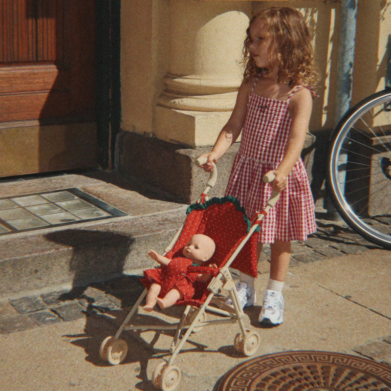 Konges Sløjd - Strawberry doll stroller - Fraise dot | Scout & Co