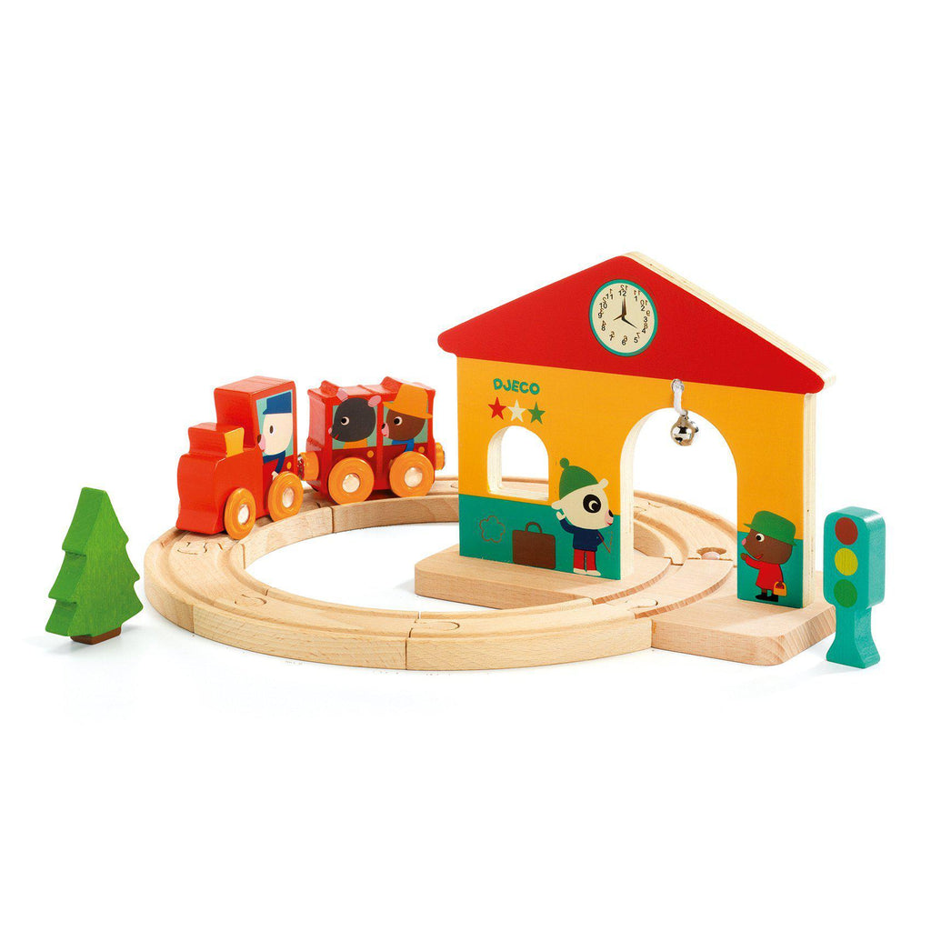 Djeco - Minitrain wooden play set | Scout & Co