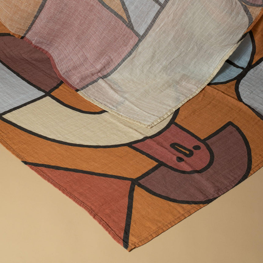 MinMin Copenhagen - Hello swaddle blanket | Scout & Co