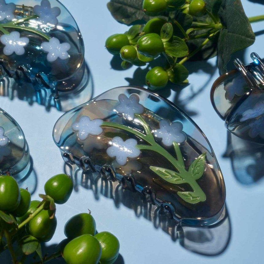 Forget-Me-Not Claw | Scout & Co