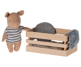 Maileg - Baby pig in box - blue stripe