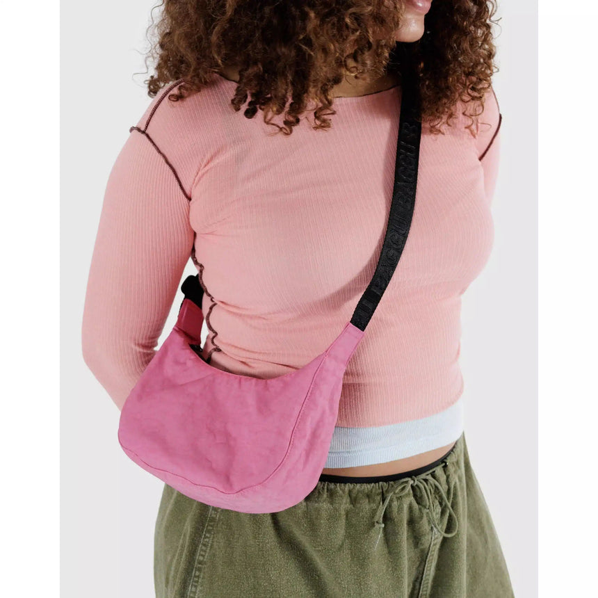Baggu - Small Nylon Crescent bag - Azalea Pink | Scout & Co
