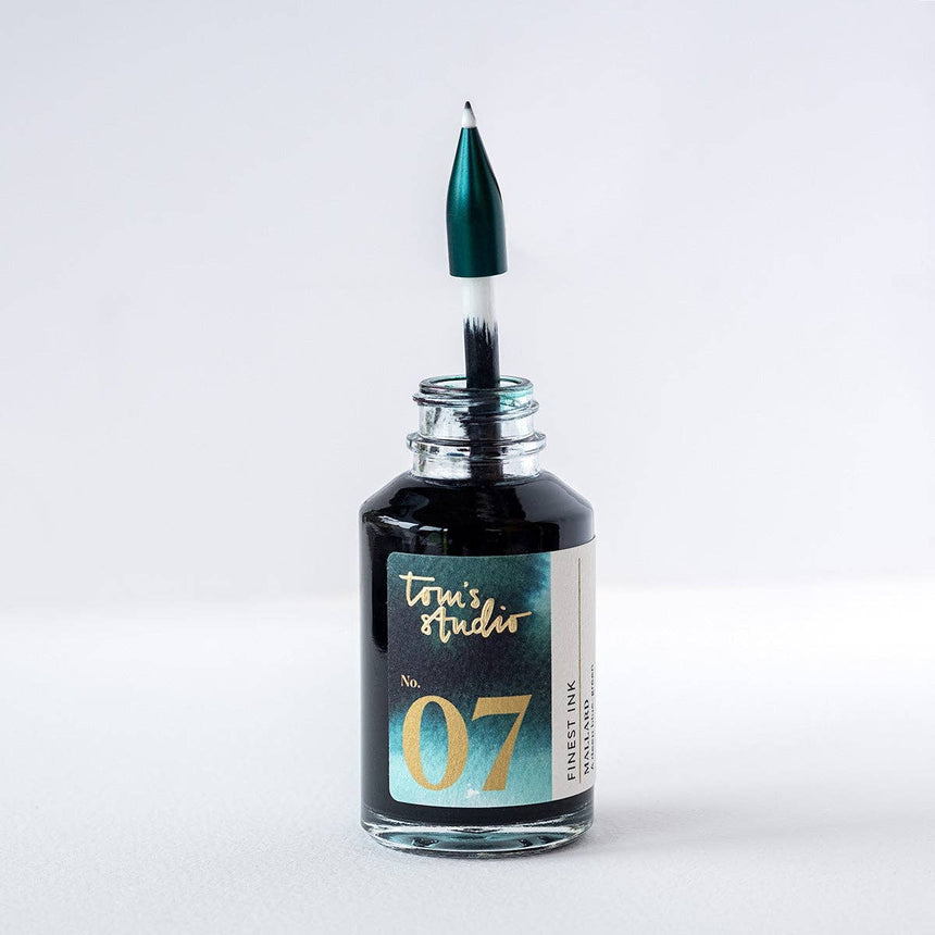 Tom's Studio - The Wren refillable writing pen - Lilac | Scout & Co