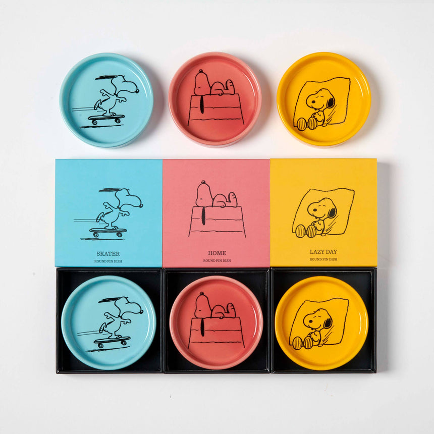 Magpie x Peanuts - Lazy Day Snoopy pin dish | Scout & Co