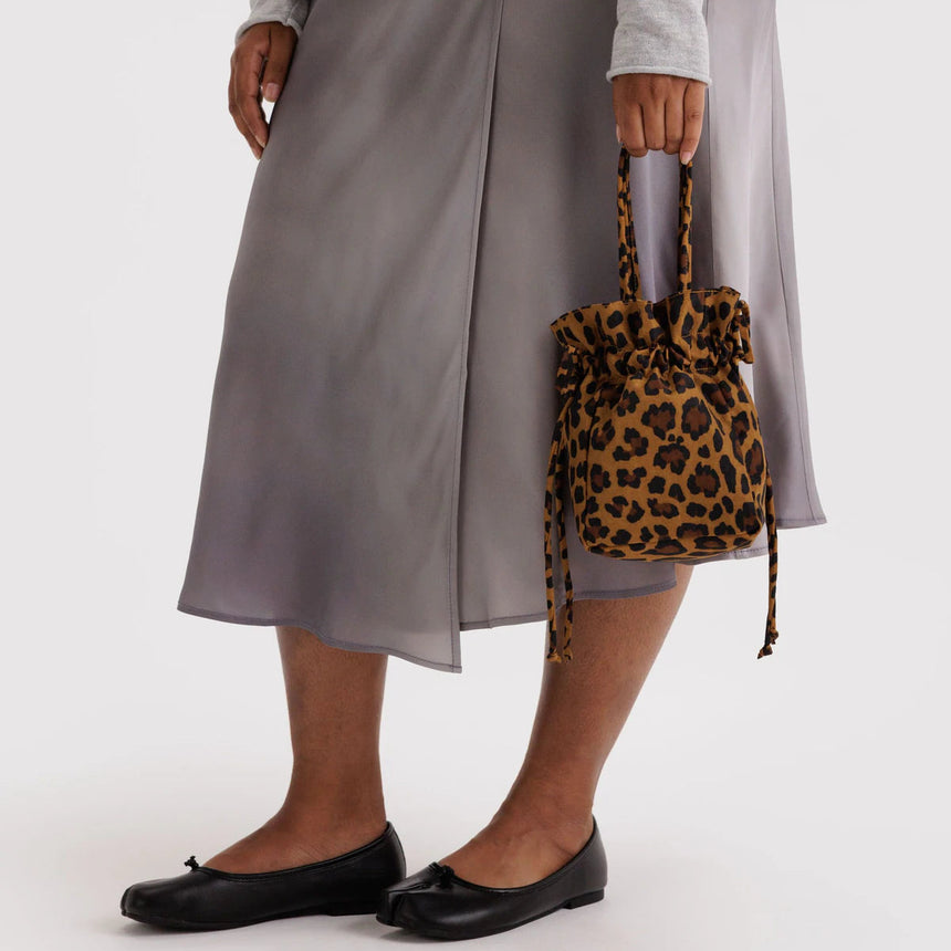 Baggu - Nylon Drawstring bag - Leopard | Scout & Co