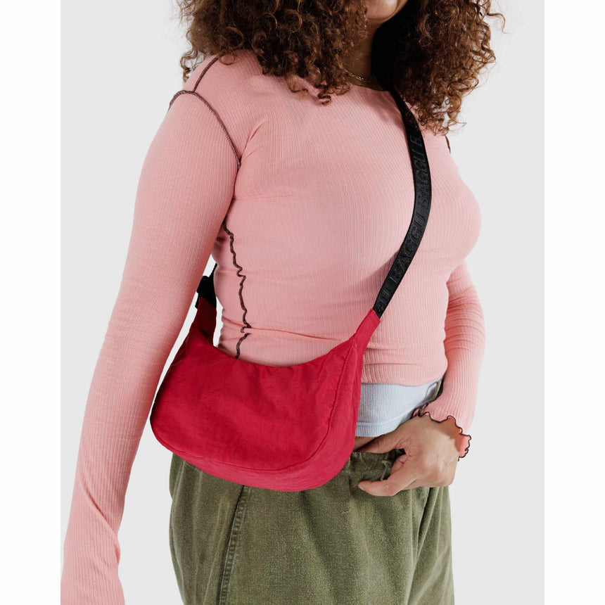 Baggu - Small Nylon Crescent bag - Candy Apple | Scout & Co