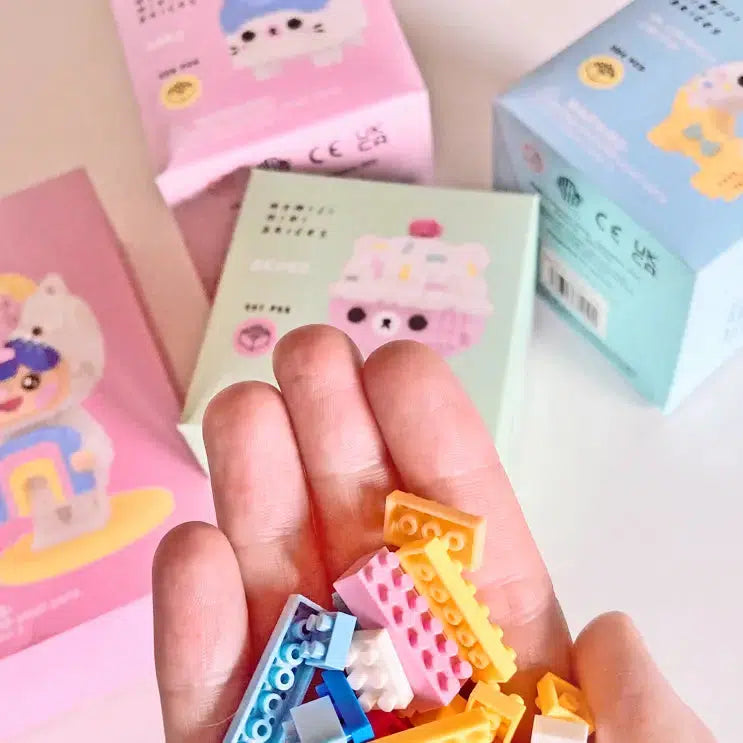 Momiji - Rainbow Unicorn mini bricks set | Scout & Co