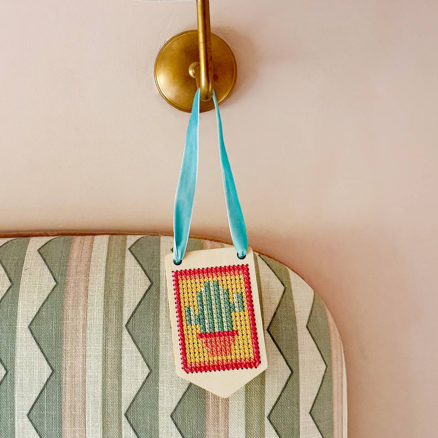 Cotton Twist - Make Your Own Stitched Banner Decoration craft kit | Scout & Co