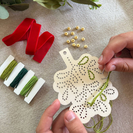 Cotton Twist - Make Your Own Stitched Mistletoe Decoration kit | Scout & Co