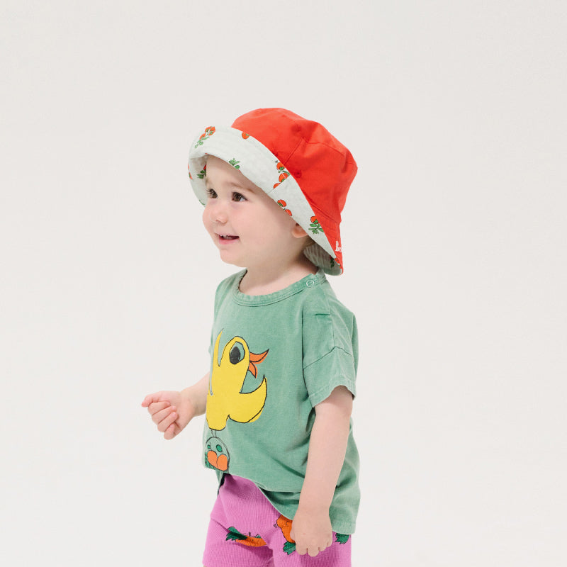 Bobo Choses - Juicy Tomatoes all-over reversible hat - baby | Scout & Co