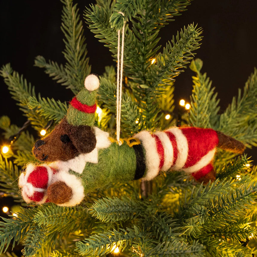Amica - Elf sausage dog - Christmas felt decoration | Scout & Co