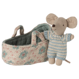 Maileg - Baby mouse in carry cot - Blue | Scout & Co