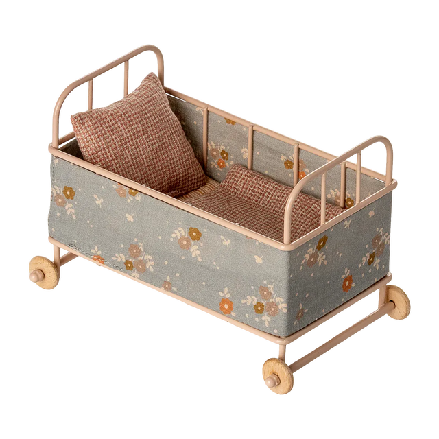 Maileg - Cot bed - micro - Powder | Scout & Co