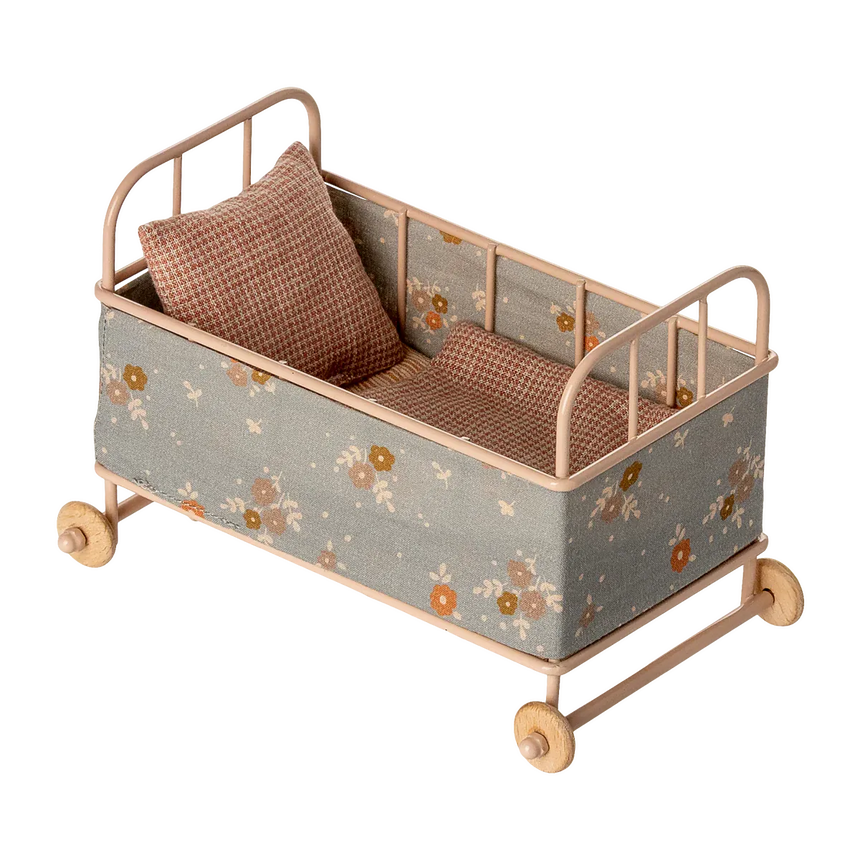 Maileg - Cot bed - micro - Powder | Scout & Co