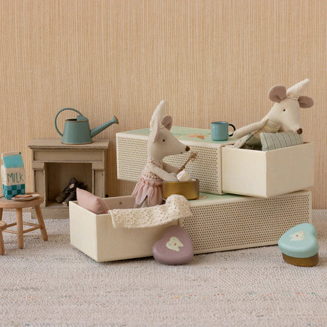 Maileg - Tooth Fairy mouse with matchbox - little sister | Scout & Co