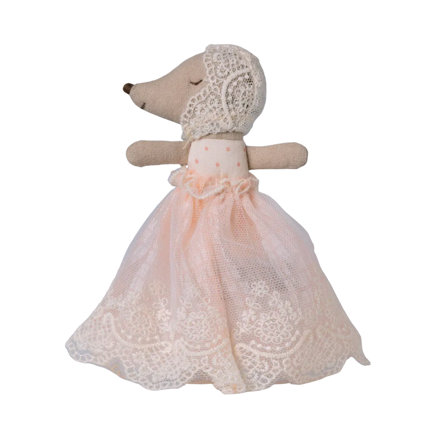 Maileg - Baby mouse in gown - Powder | Scout & Co