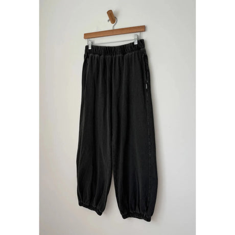 Le Bon Shoppe - Balloon pants - Almost Black | Scout & Co
