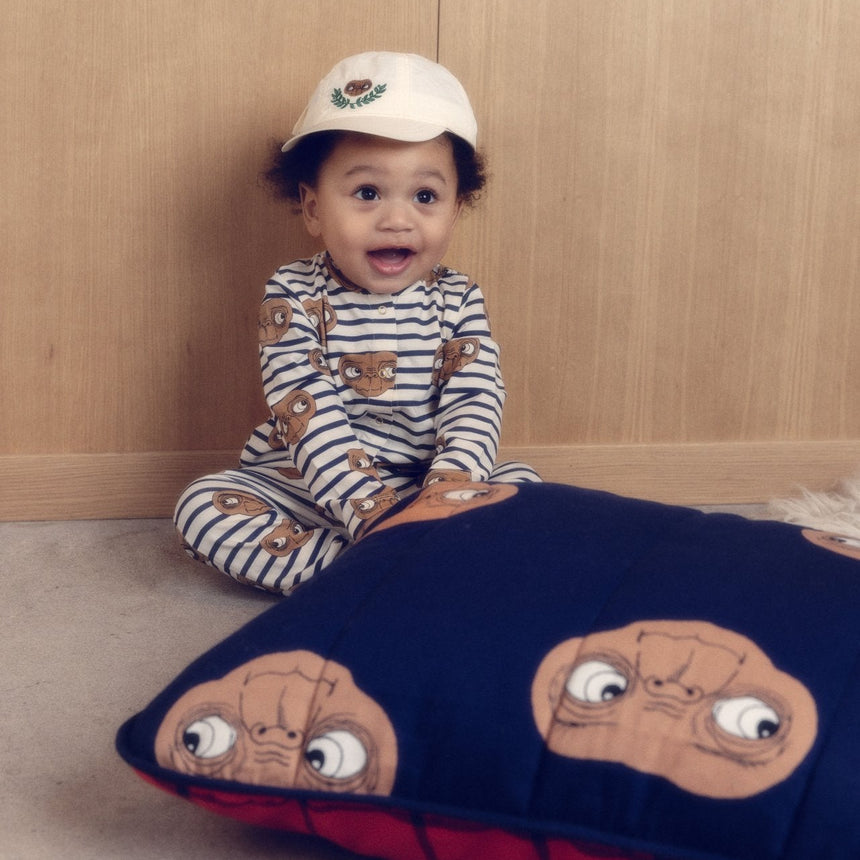 Mini Rodini x E.T. embroidered pocket cap | Scout & Co