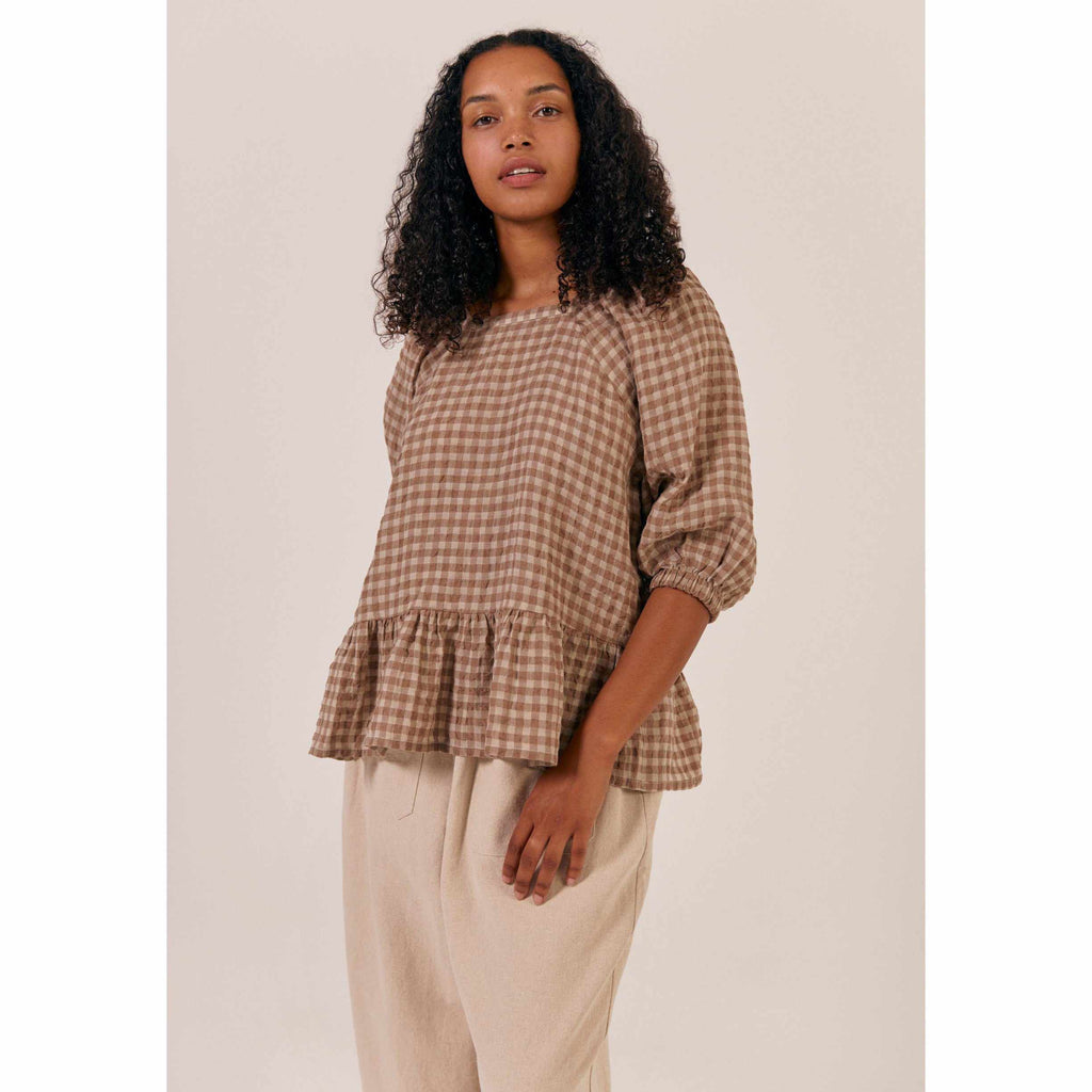 Sideline - Fara top - biscuit check | Scout & Co