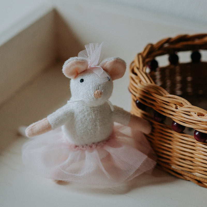 Sam & Julia: The Mouse Mansion - Little mouse doll - Ella | Scout & Co