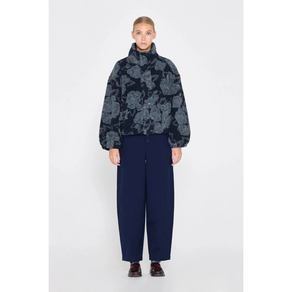 The Tiny Big Sister - Roses sherpa jacket - navy | Scout & Co