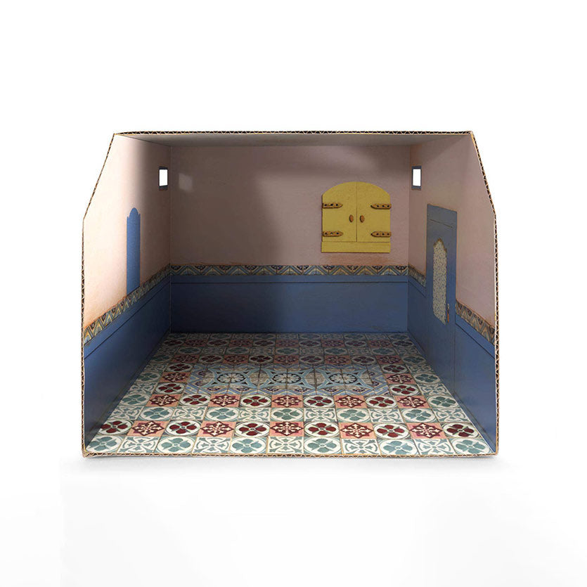 Sam & Julia: The Mouse Mansion - Cardboard room - Bathroom | Scout & Co