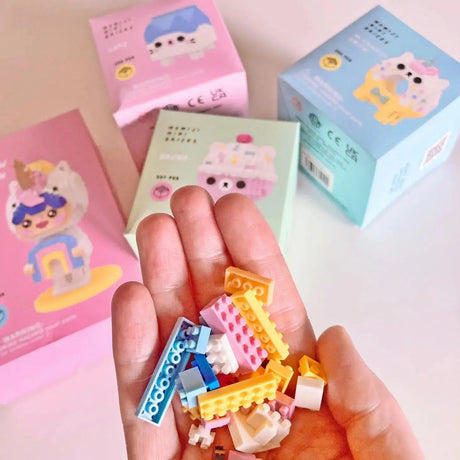 Momiji - Mr Sprinkles Smith mini bricks set | Scout & Co