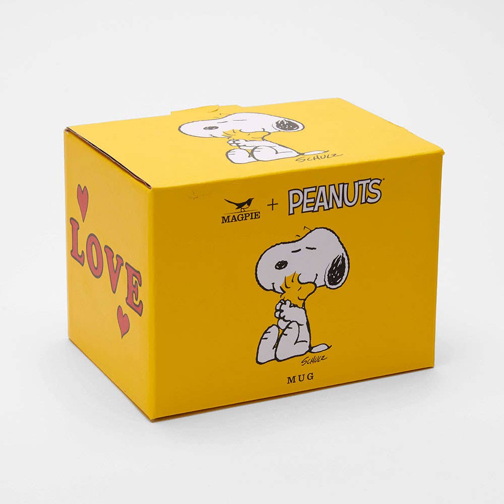 Magpie x Peanuts - Snoopy 'Love' mug | Scout & Co