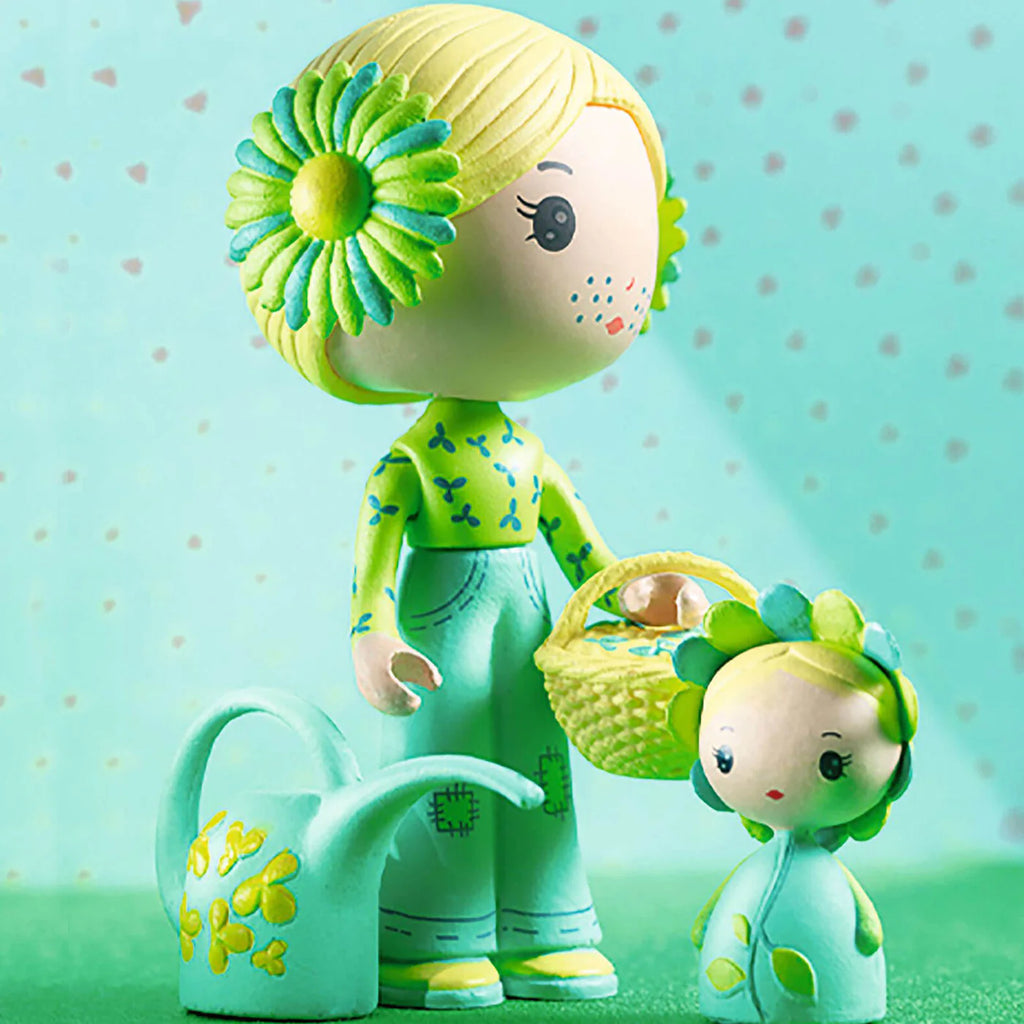 Djeco - Tinyly figurine - Flore & Bloom | Scout & Co