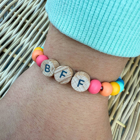 Cotton Twist - BFF beaded friendship bracelet kit tin: Rainbow | Scout & Co