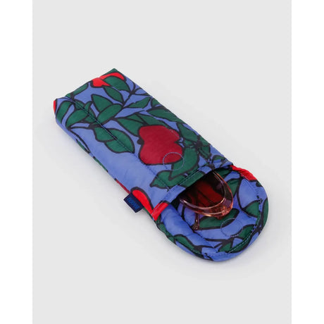 Baggu - Puffy glasses sleeve - Apple Tree | Scout & Co