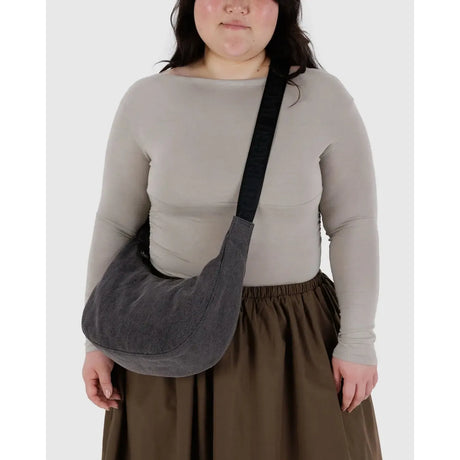 Baggu - Medium Denim Crescent bag - Washed black | Scout & Co