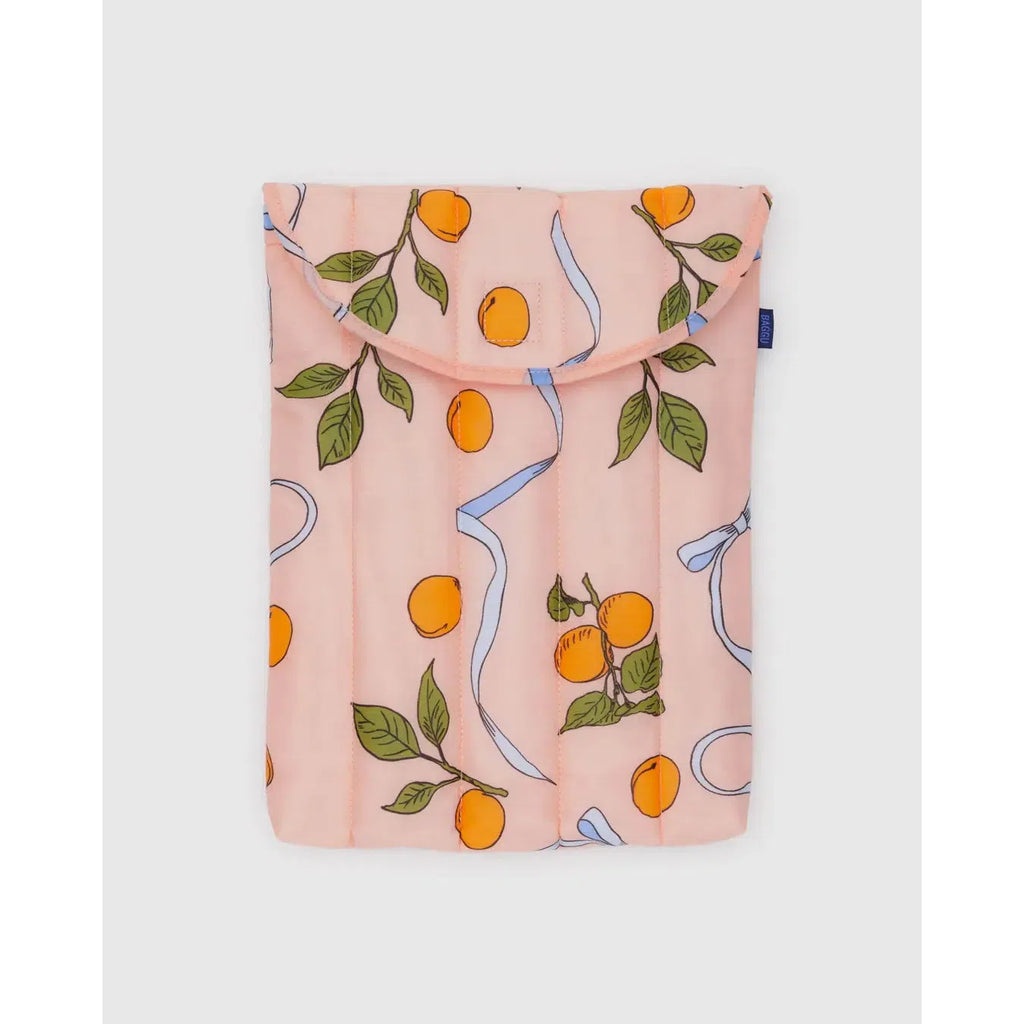 Baggu - Puffy laptop sleeve 13in / 14in - Apricots & Ribbons | Scout & Co